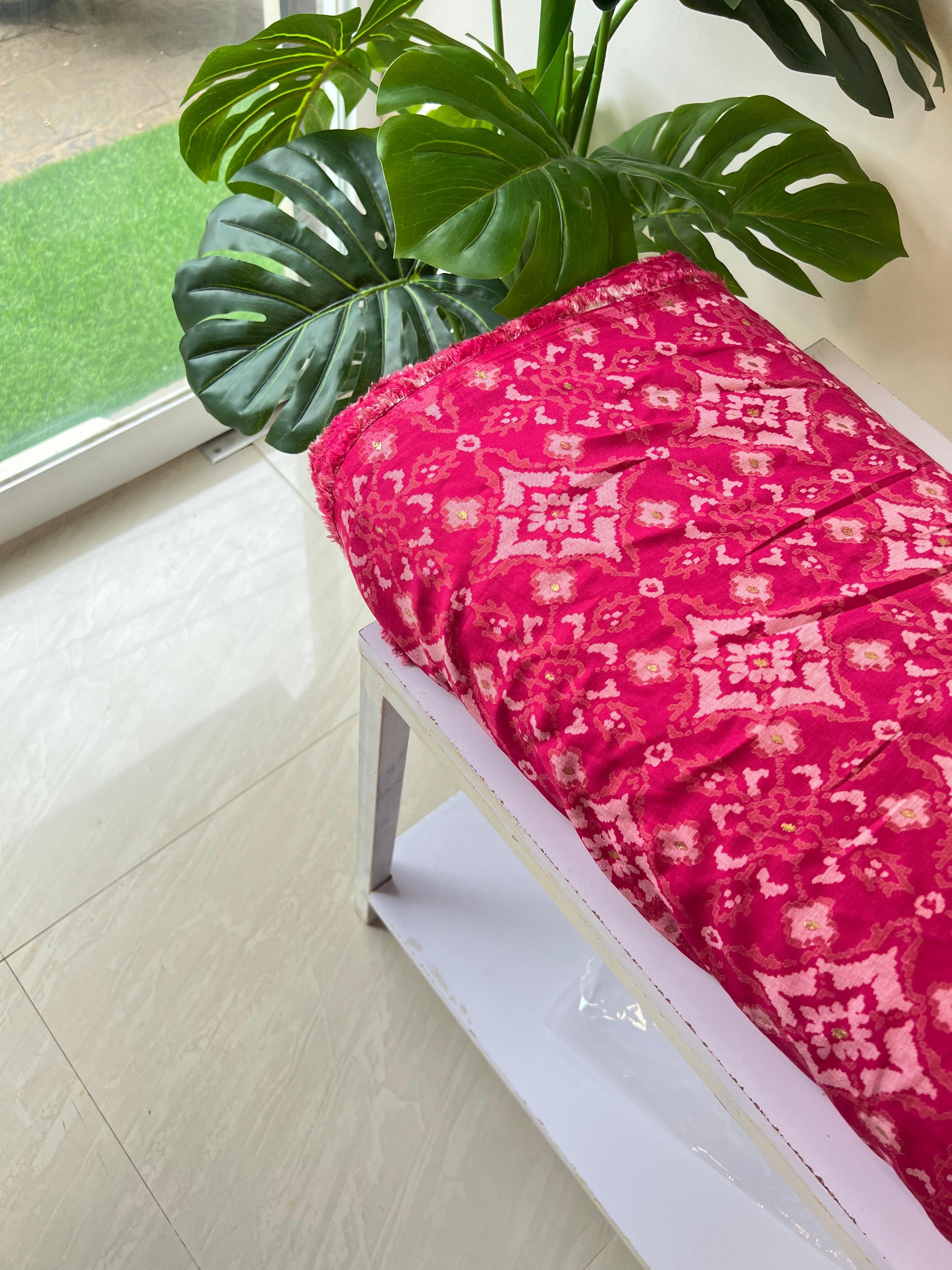 VRY 68 MUSLIN FOIL PRINT