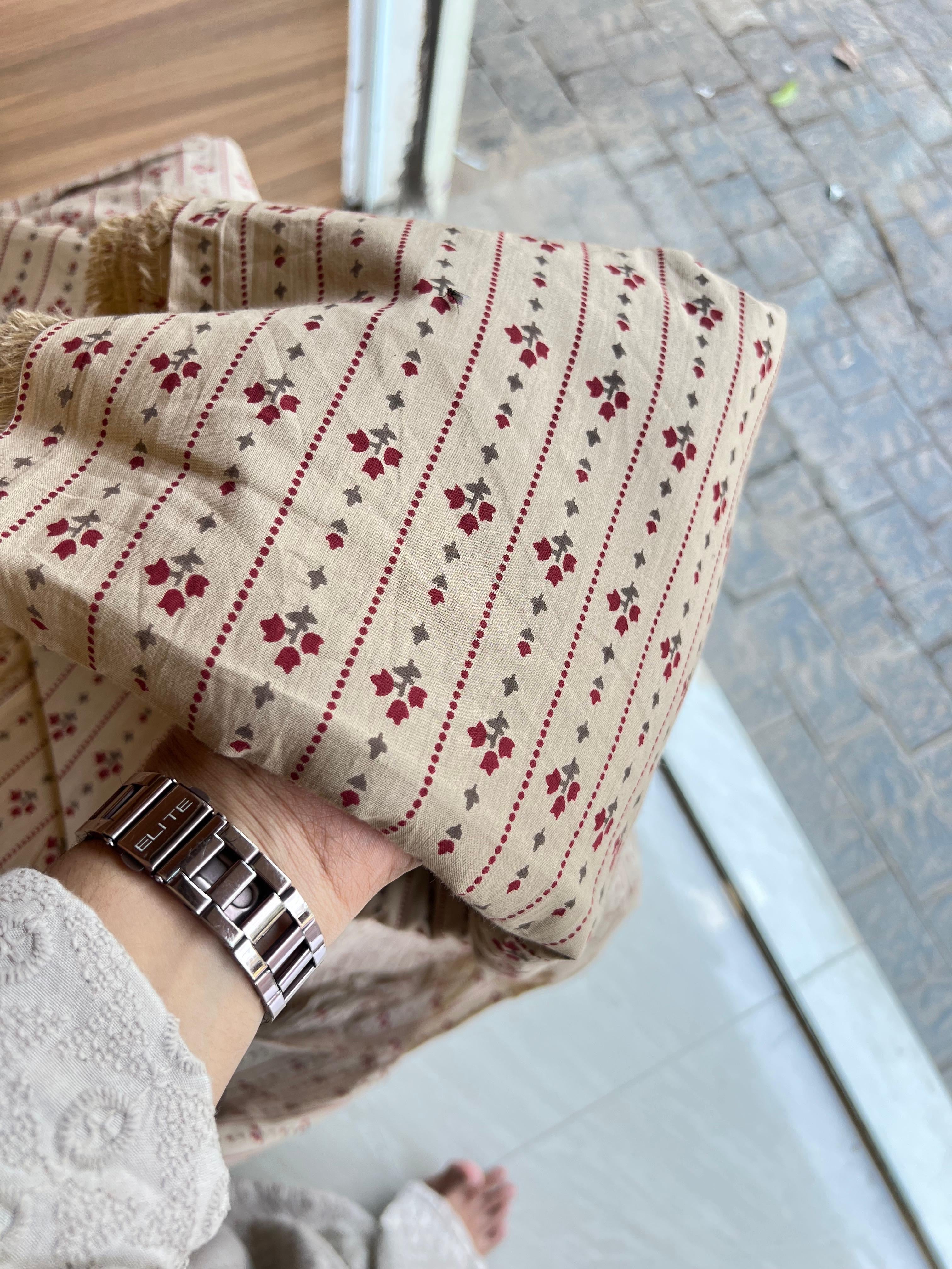 CT CREAM BROWN CAMBRIC COTTON 60.60