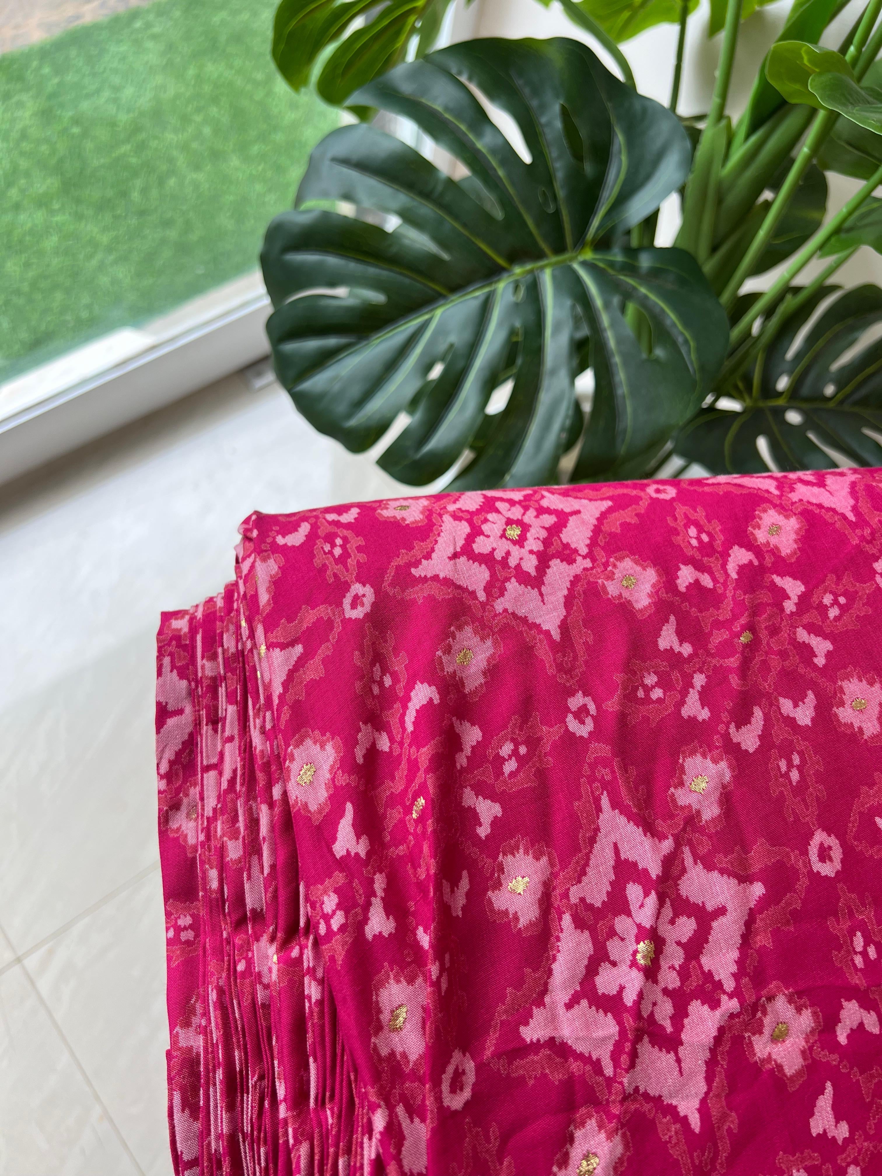 VRY 68 MUSLIN FOIL PRINT