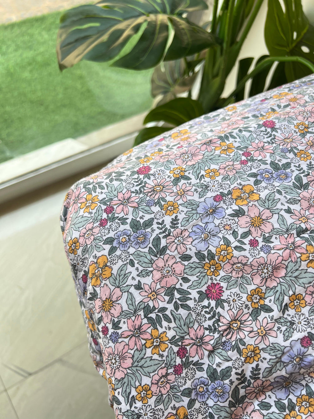 271 THICK EXPORT QUALITY COTTON FLORAL