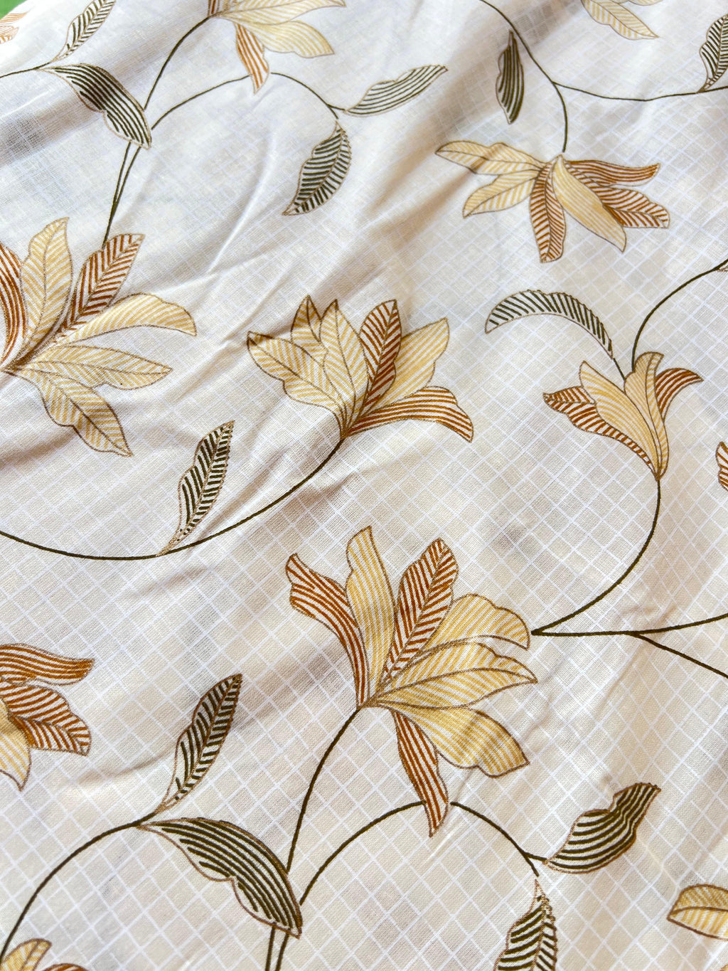 CT 243 YELLOW CAMRIC COTTON 60.60
