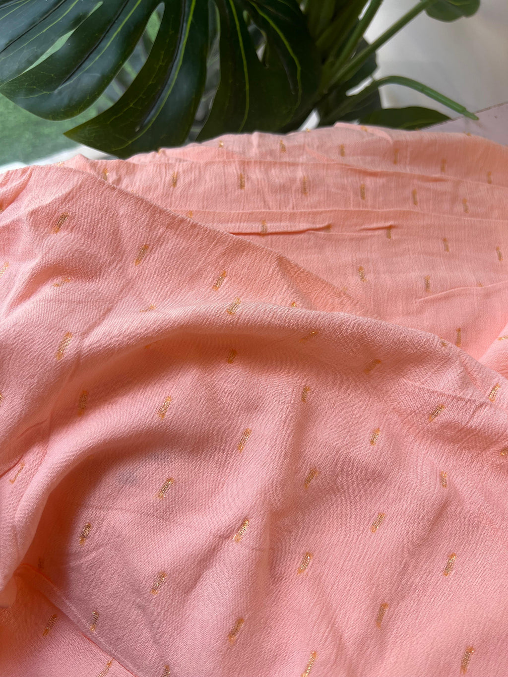 RY 204 CRUSHED RAYON