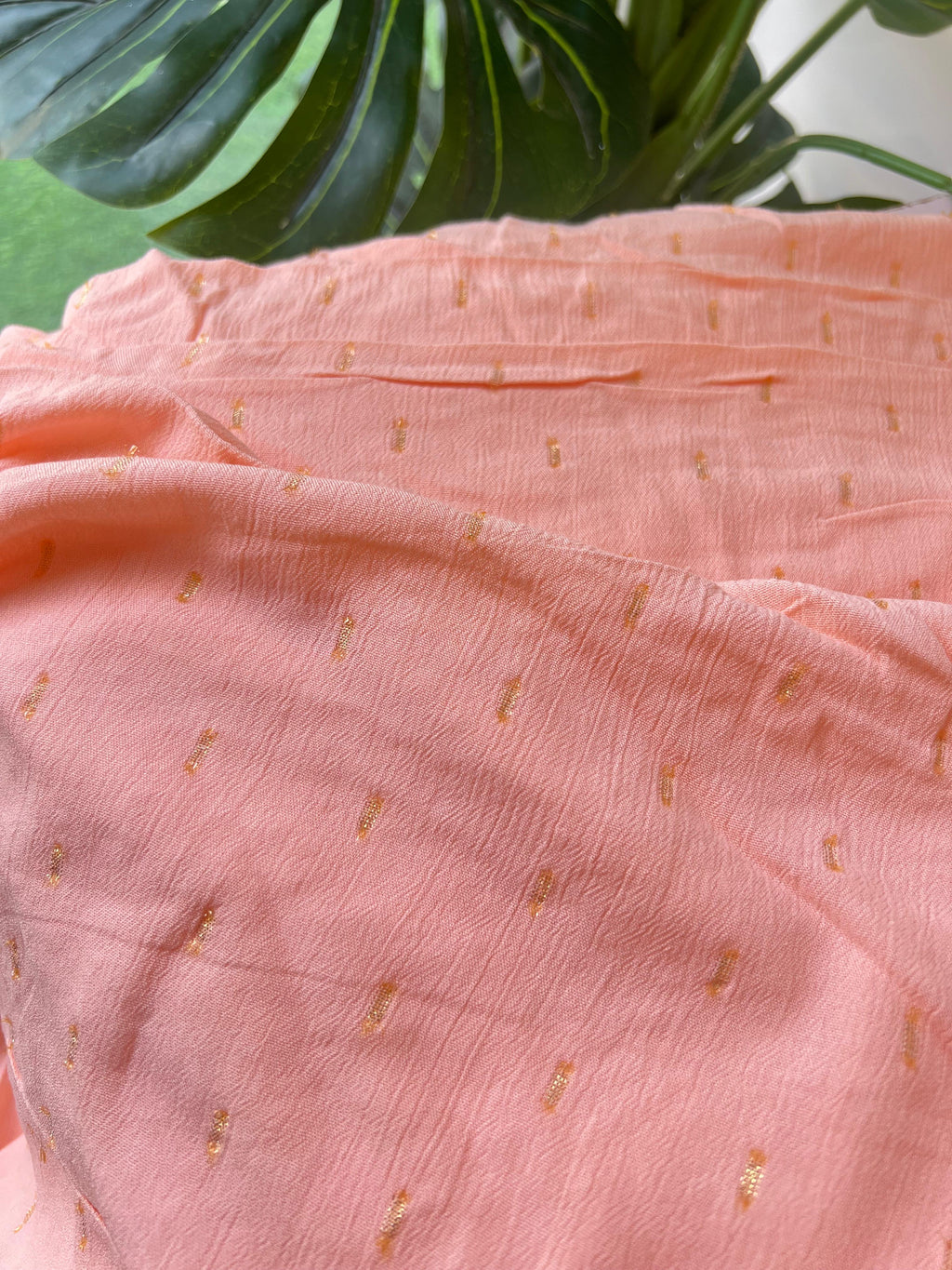 RY 204 CRUSHED RAYON