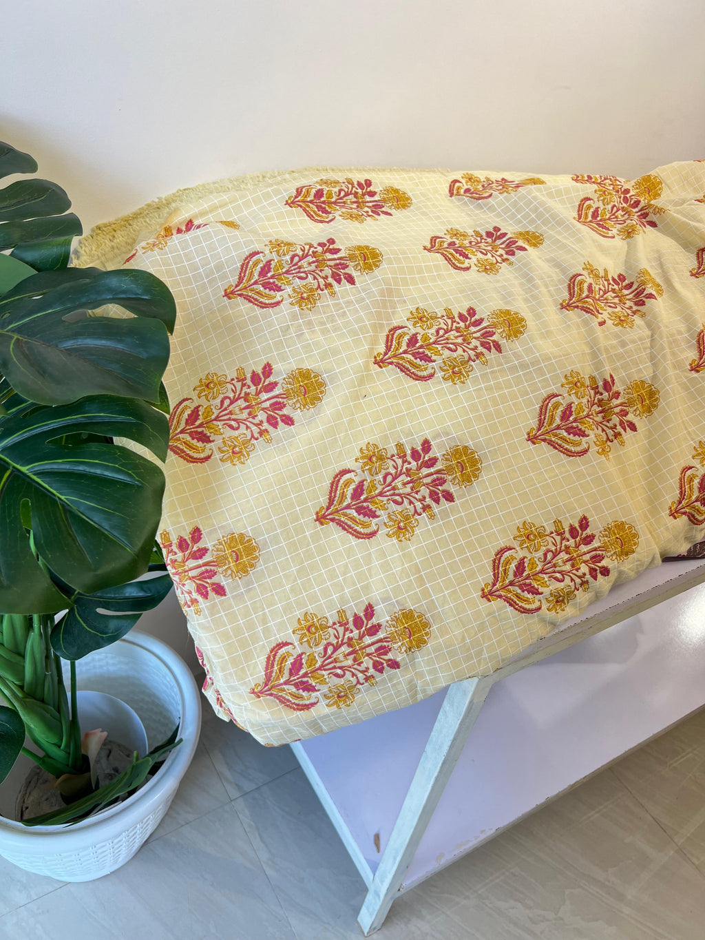 CT 101 CHECK CREAM COTTON