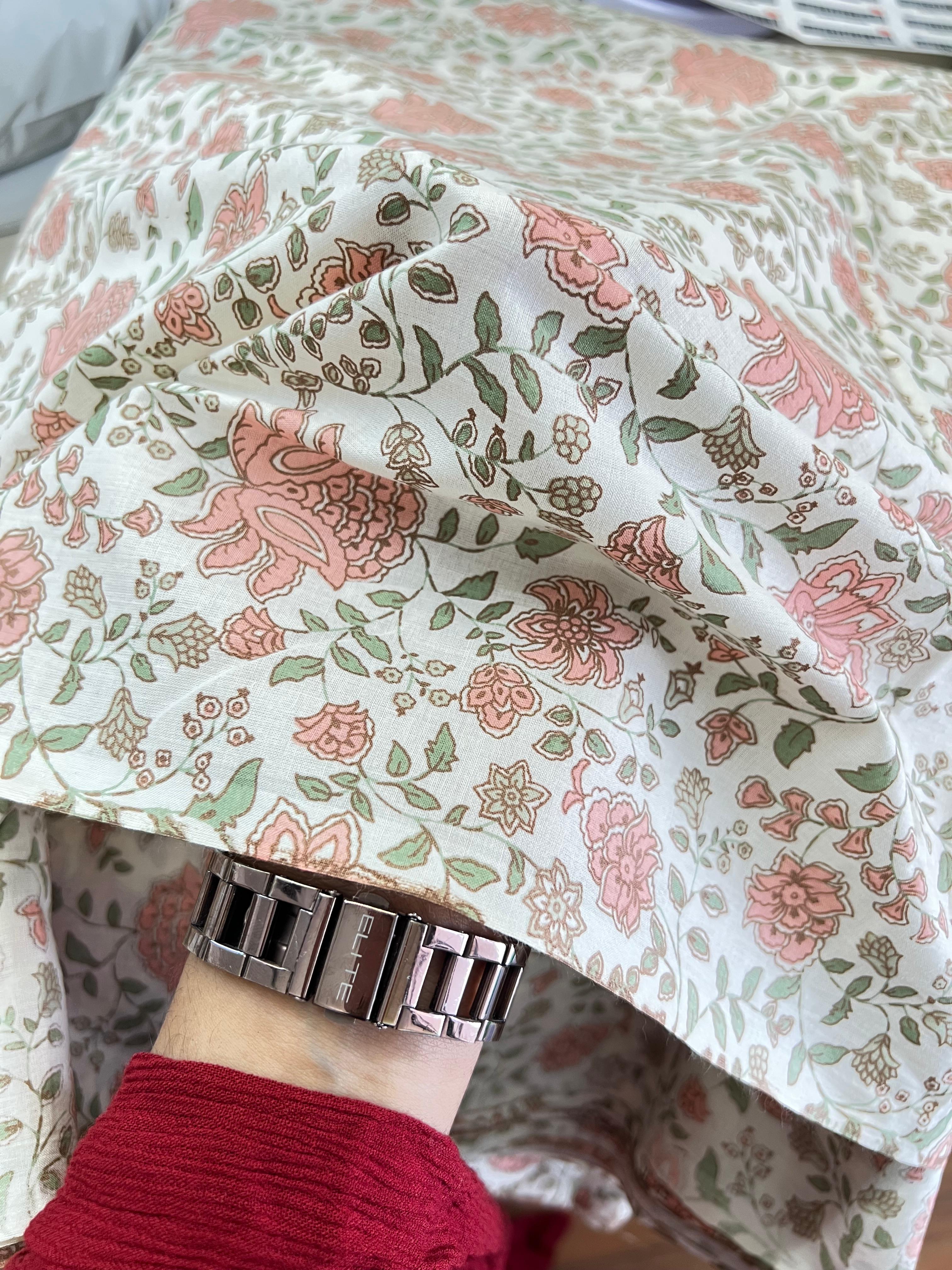 PRINTED COTTON FLORAL MEHANDHI TOP 9